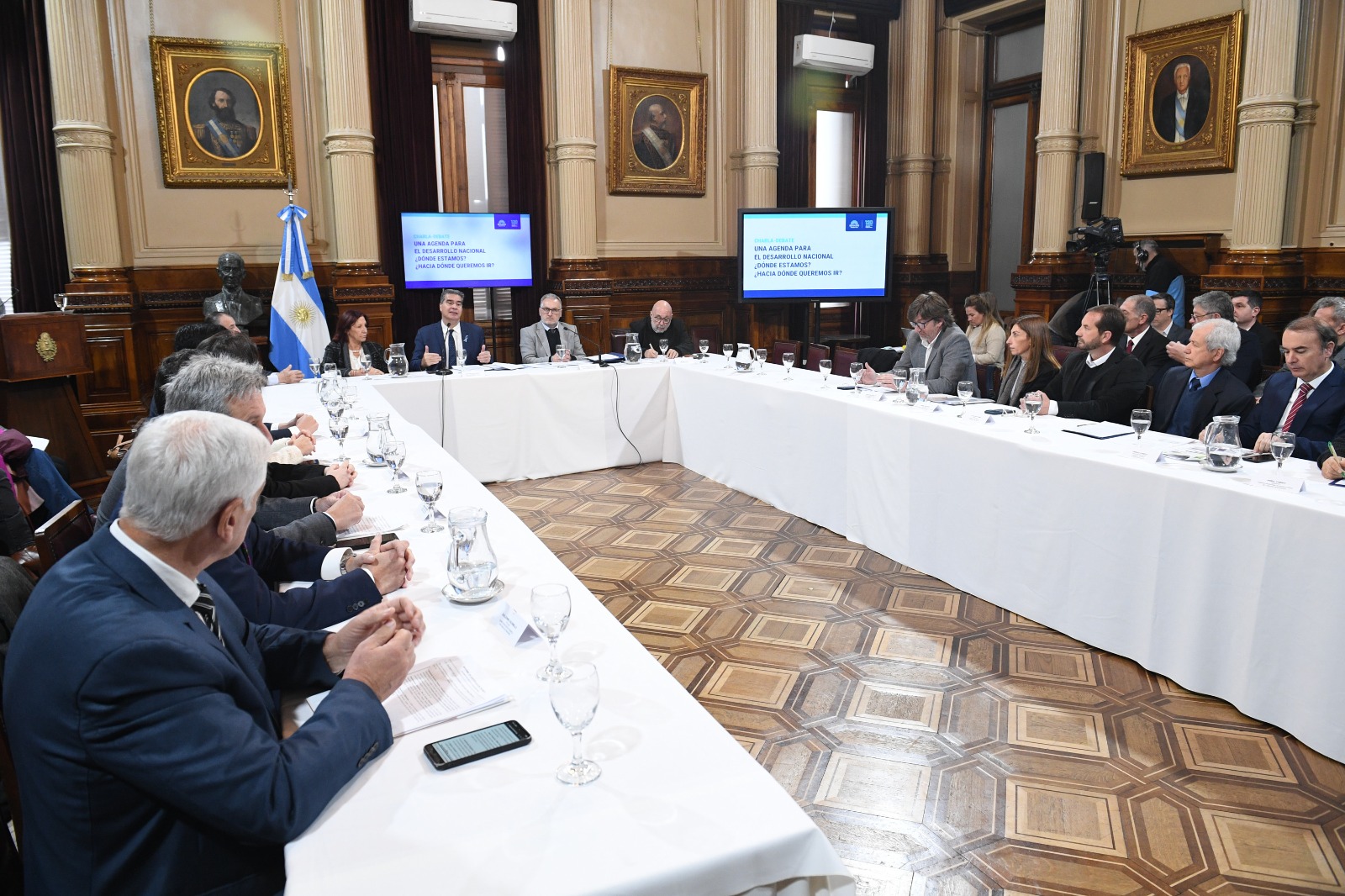 Foto - Charla Debate 3 (1)